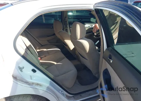 2005 Honda Accord 2.4 Lx from USA, damaged, VIN 1HGCM56435A117082